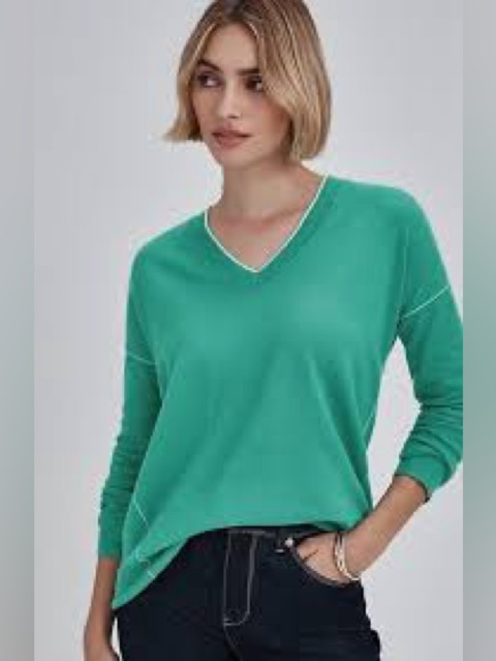 J. Jill Tipped V-Neck Sweater in Cool Mint